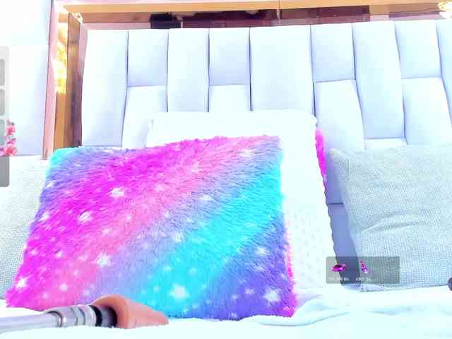 RileySweet webcam