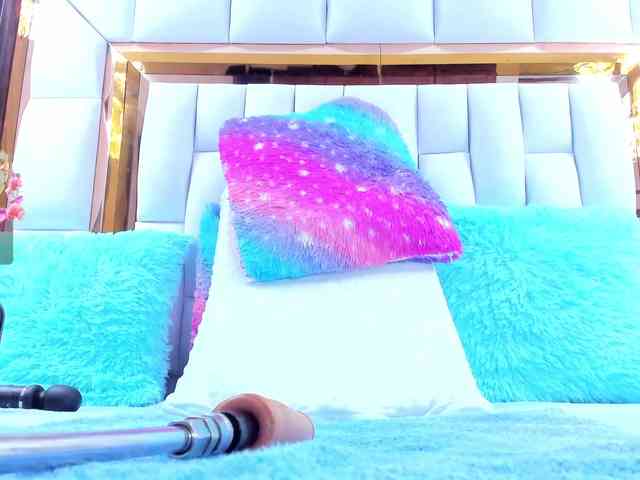 RileySweet webcam