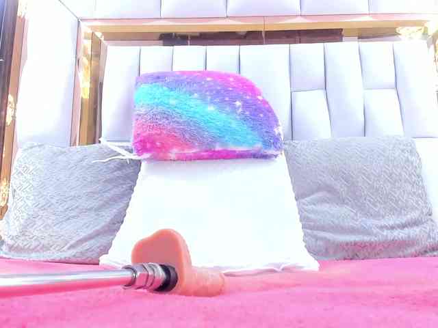 RileySweet webcam