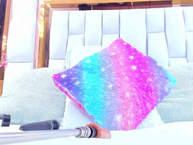 RileySweet webcam