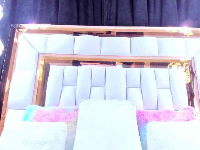 RileySweet Live Webcam on BongaCams