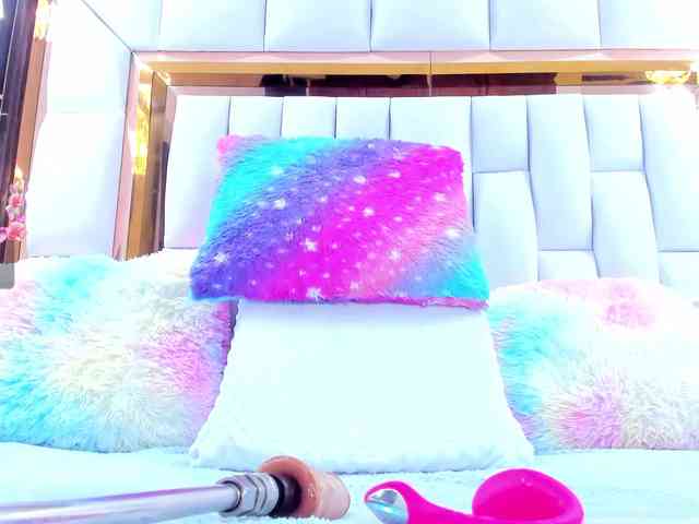 RileySweet webcam