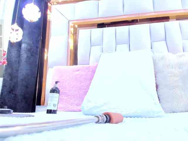 RileySweet webcam