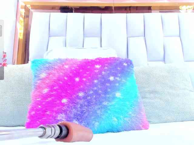 RileySweet webcam