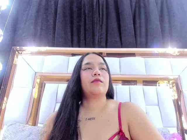 RileySweet webcam