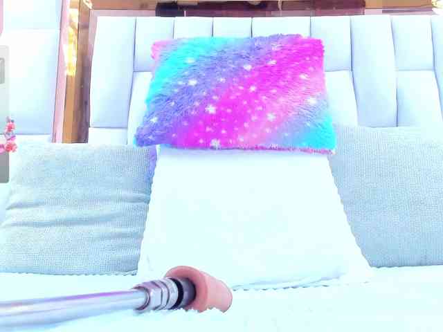 RileySweet webcam