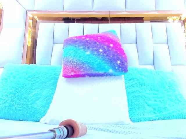 RileySweet webcam