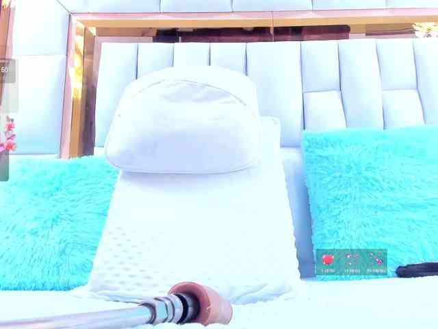 RileySweet webcam