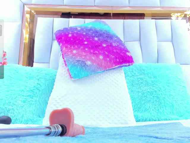 RileySweet webcam