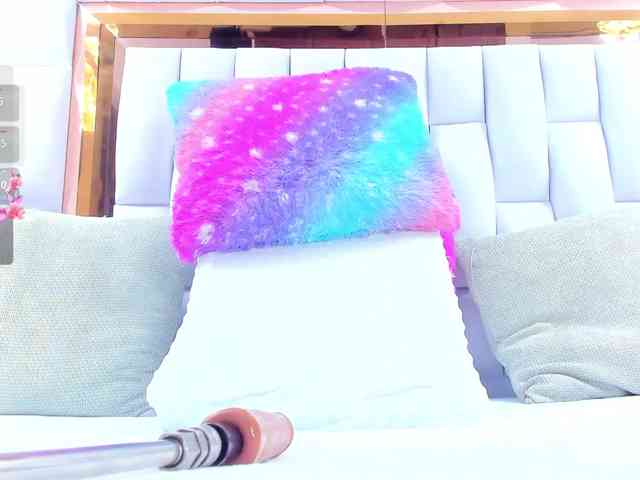 RileySweet webcam