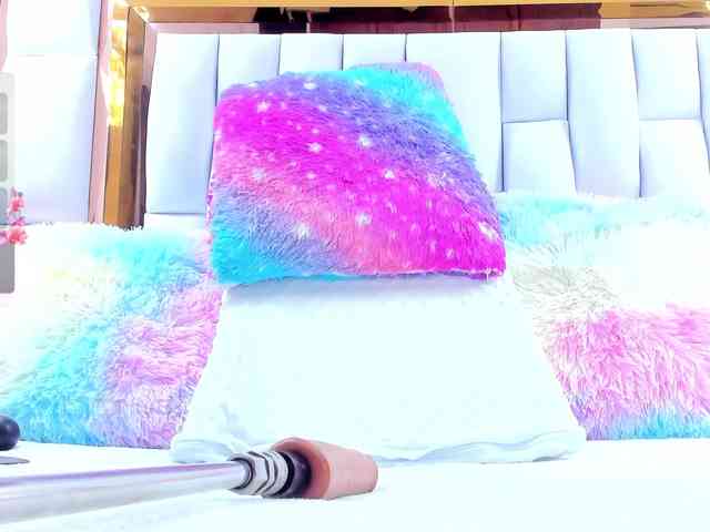RileySweet webcam