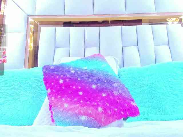 RileySweet webcam