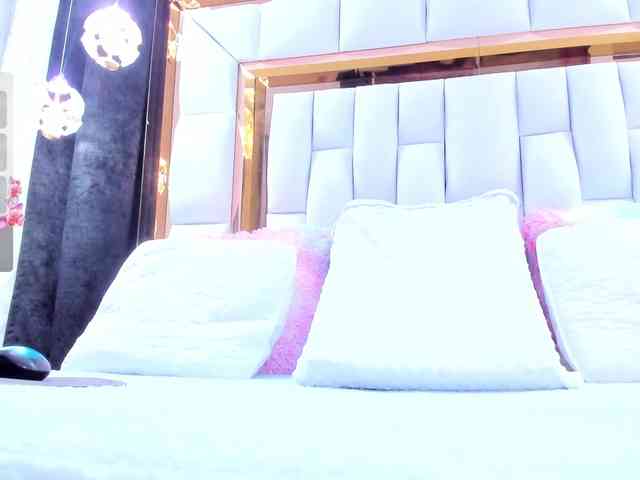 RileySweet Live Webcam on BongaCams