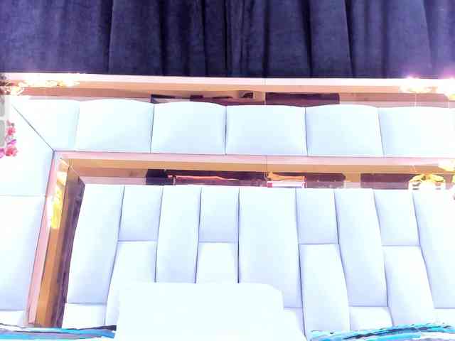 RileySweet webcam