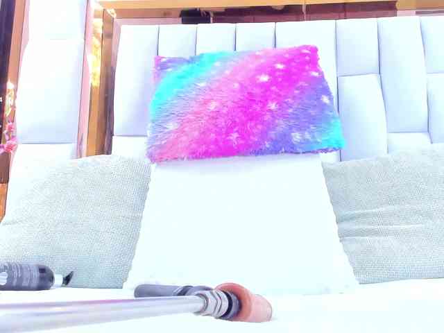 RileySweet webcam