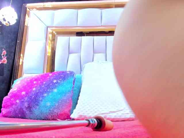 RileySweet webcam