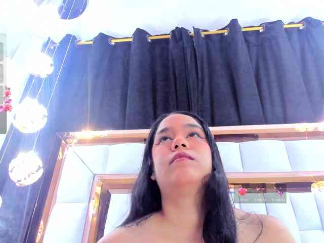 RileySweet webcam