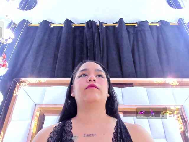 RileySweet webcam