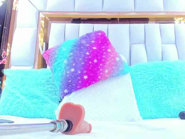 RileySweet webcam