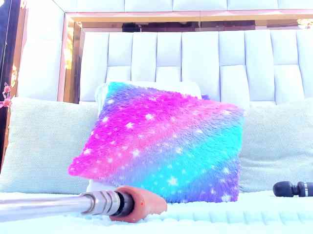 RileySweet webcam