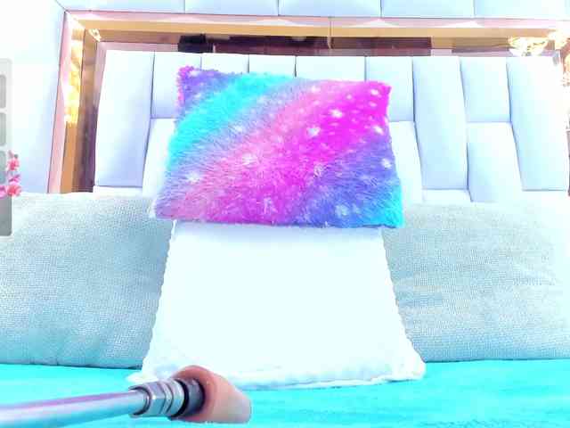 RileySweet webcam