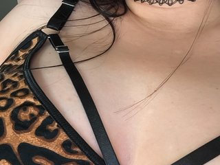 Alina-Milf Porn Show