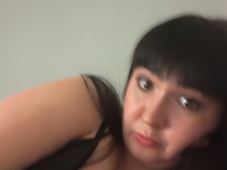 Alina-Milf