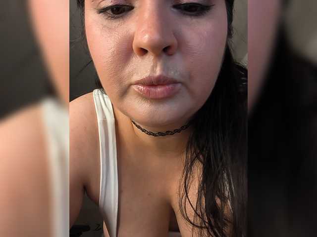 Tina-Dolly Nude Live Sex Shows