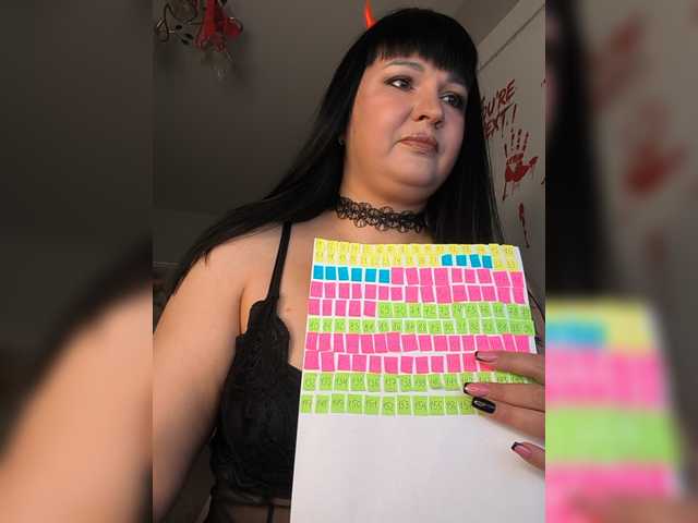 Alina-Milf live cam on BongaCams