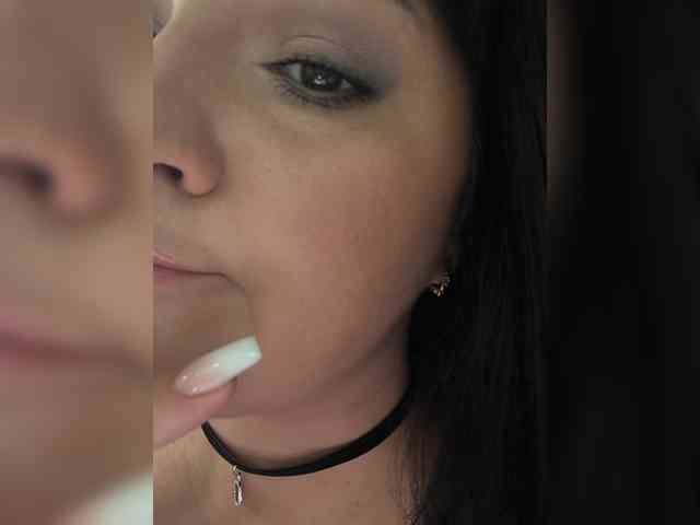 Alina-Milf webcam