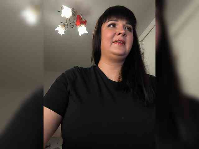 Alina-Milf webcam