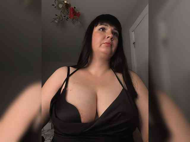 Alina-Milf webcam