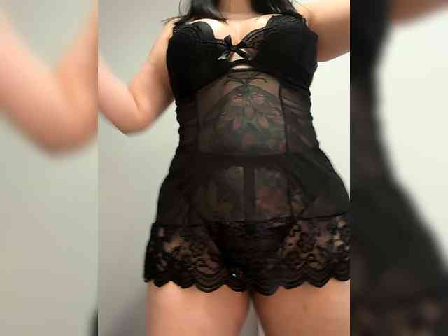 Alina-Milf webcam