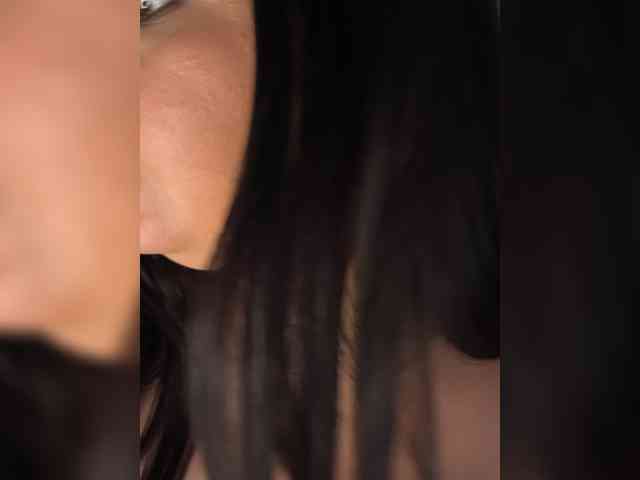 Alina-Milf webcam