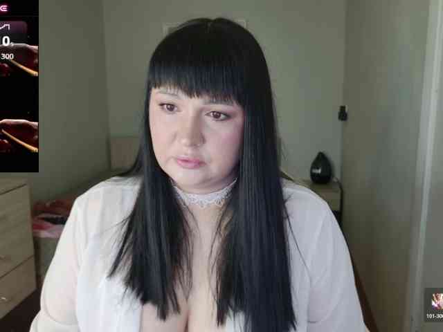 Alina-Milf webcam
