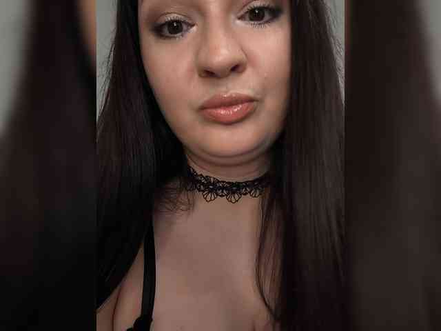 Alina-Milf webcam