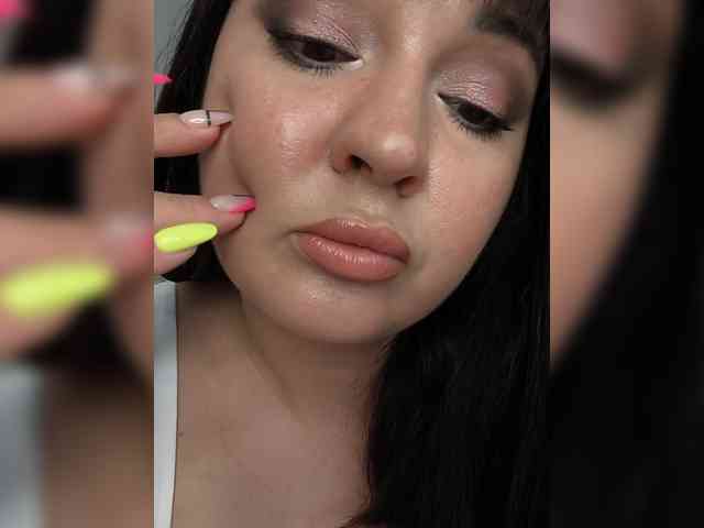Alina-Milf webcam