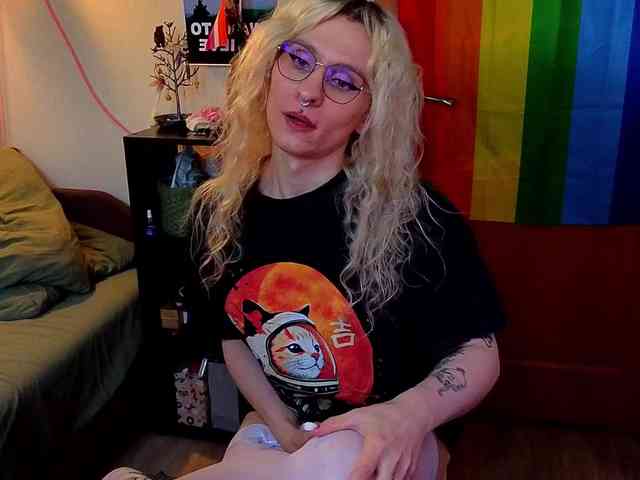 LoryMyaf Sex Cam Show