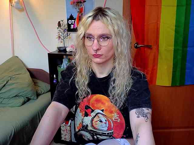LoryMyaf Sex Cam Show