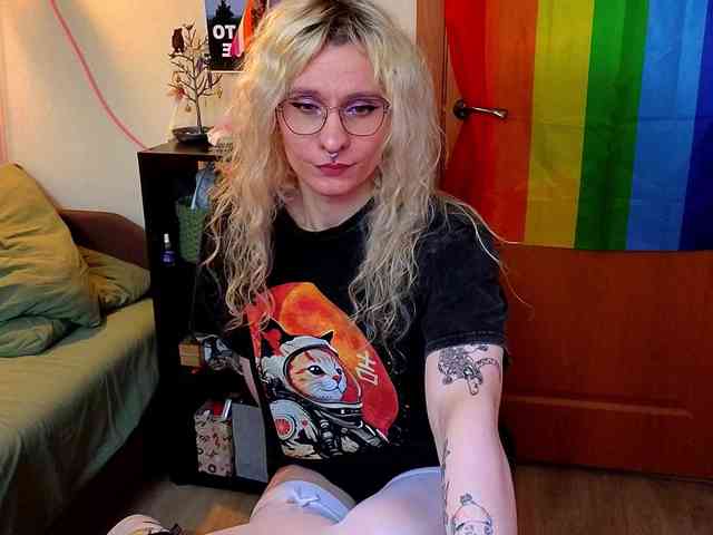 LoryMyaf Sex Cam Show