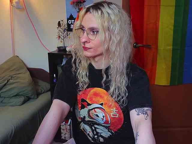 LoryMyaf Sex Cam Show