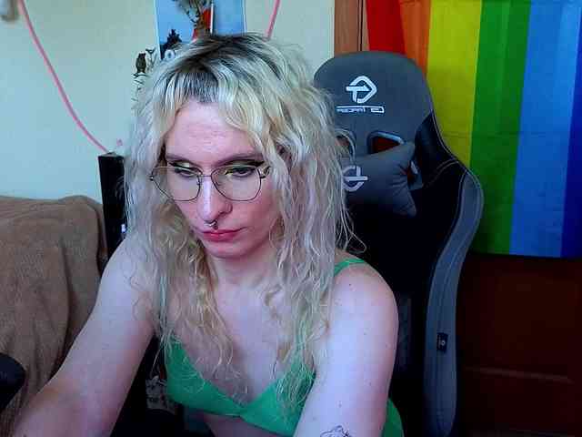 LoryMyaf Sex Cam Show