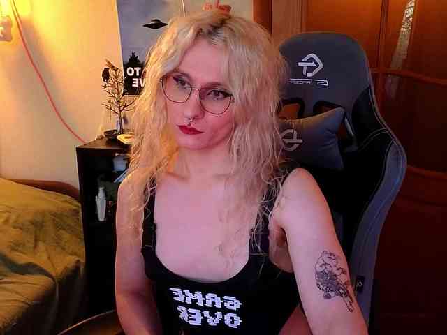 LoryMyaf Live Webcam on BongaCams