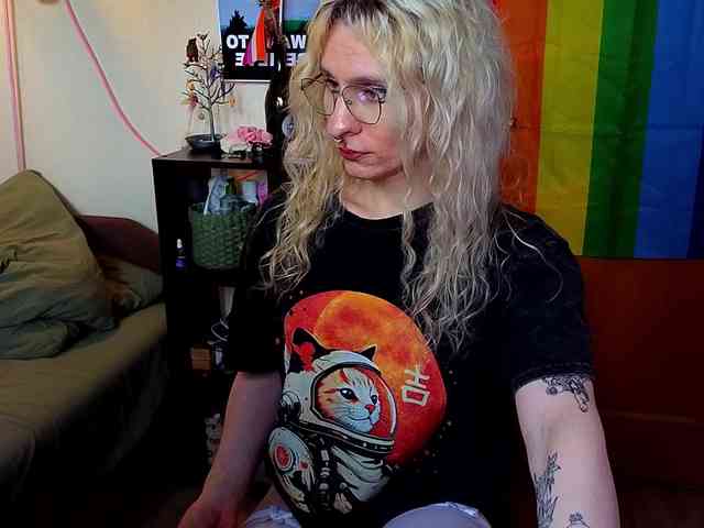 LoryMyaf Sex Cam Show