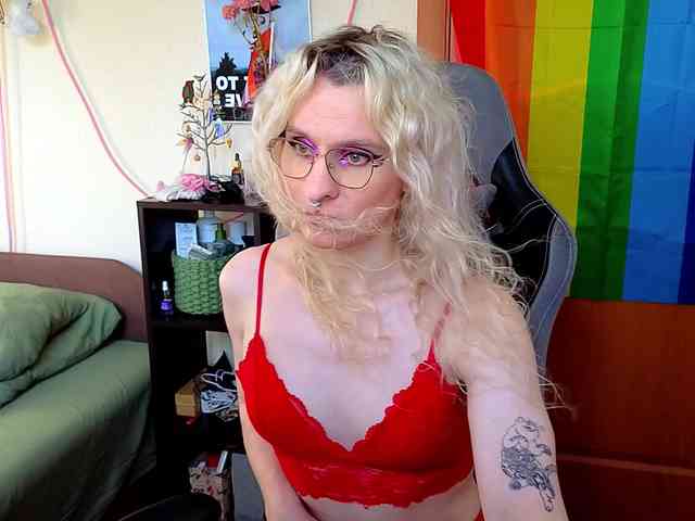 LoryMyaf Sex Cam Show