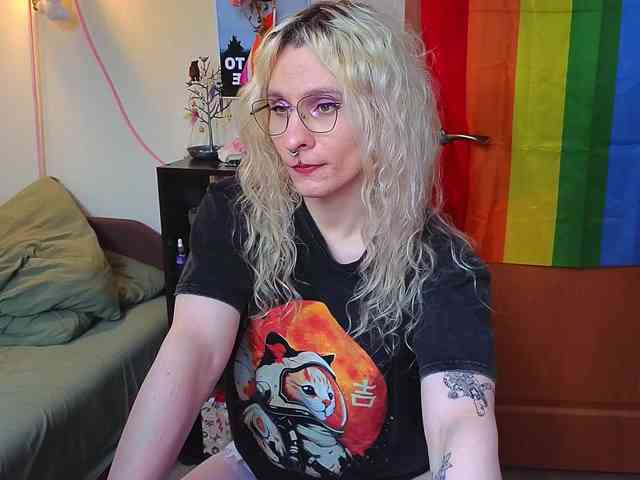 LoryMyaf Sex Cam Show
