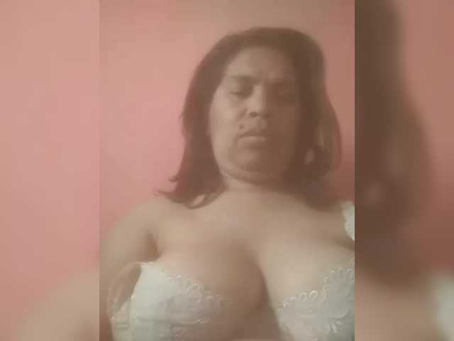 Ladysexyboobs live cam on BongaCams