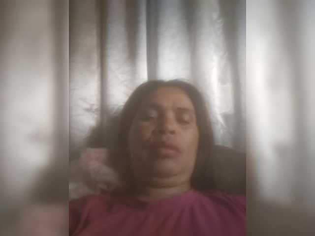 Ladysexyboobs live cam on BongaCams