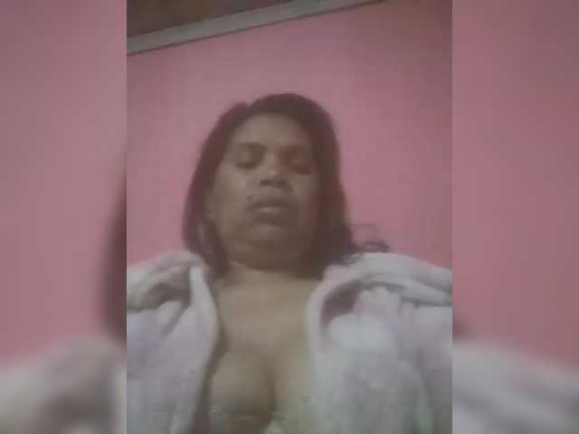 Ladysexyboobs live cam on BongaCams