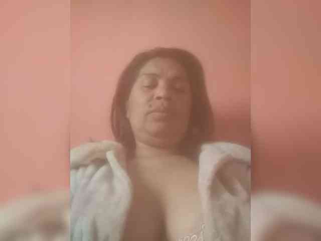 Ladysexyboobs webcam